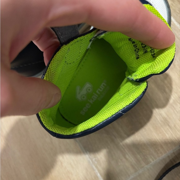 Toddler boy See Kai Run Navy Sneakers - Picture 4 of 4